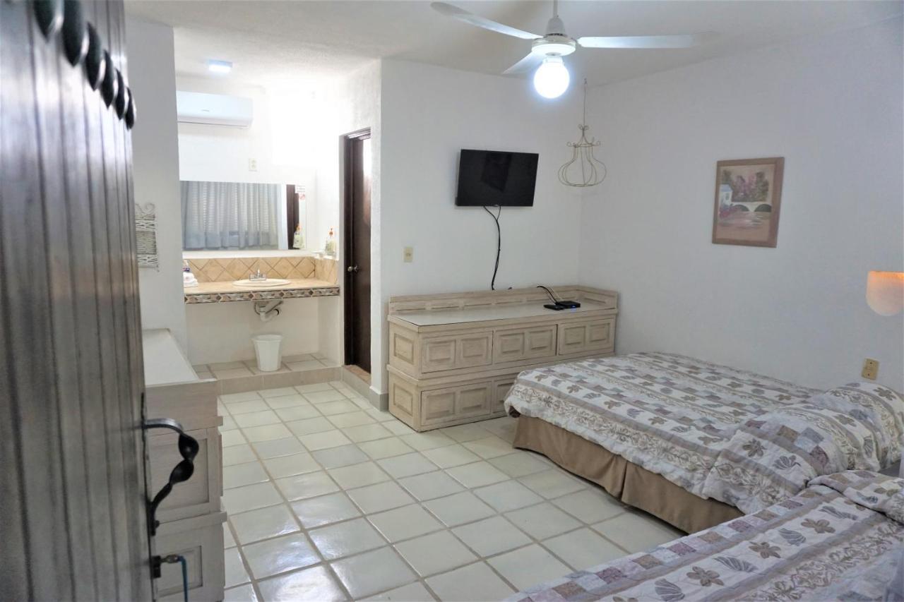 Hotel Boutique Suites Puerto Cancun Exterior photo